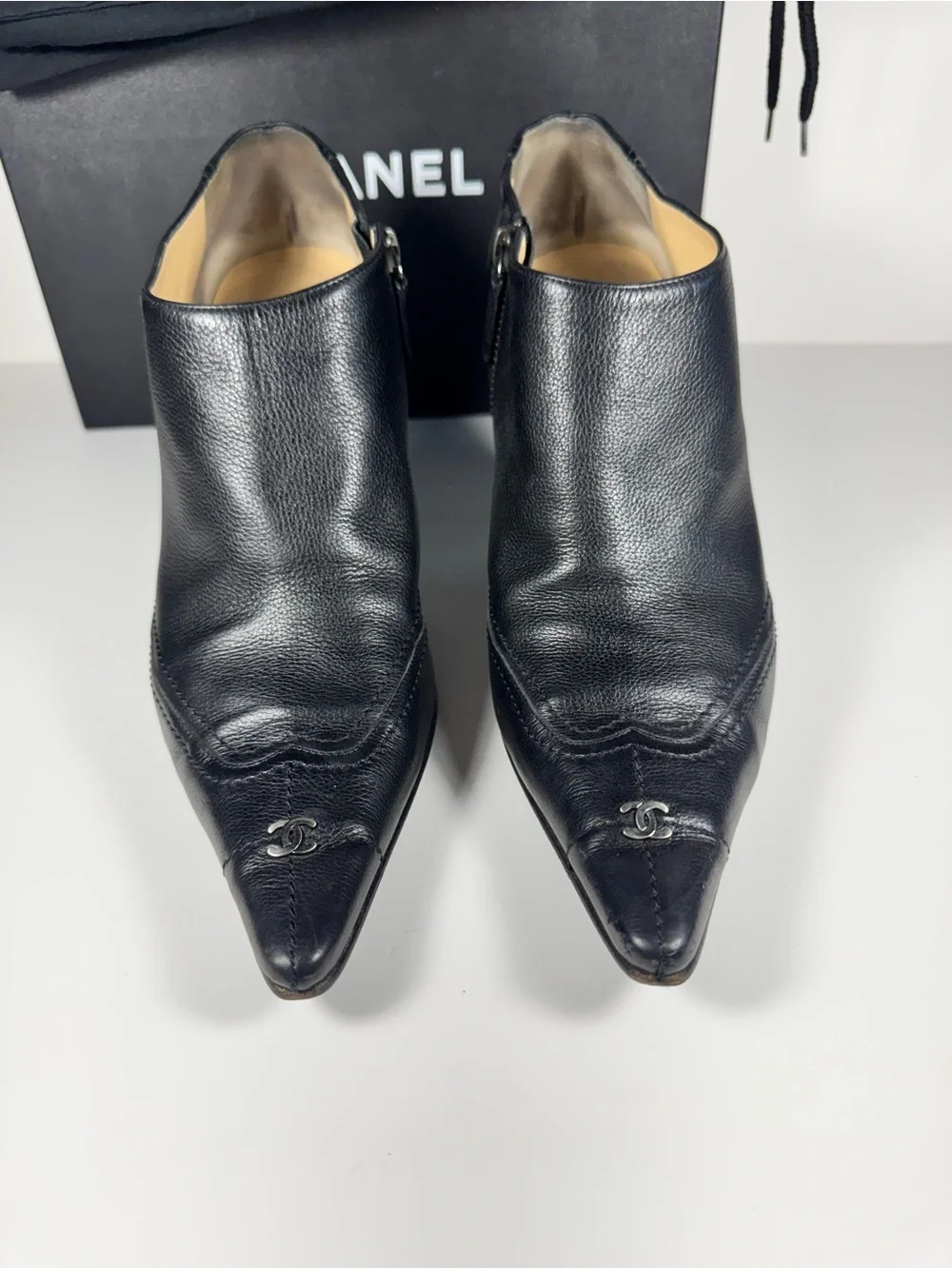 Vintage CHANEL Black Leather Western Kitten Ankle Heel Point Booties Women 9.5